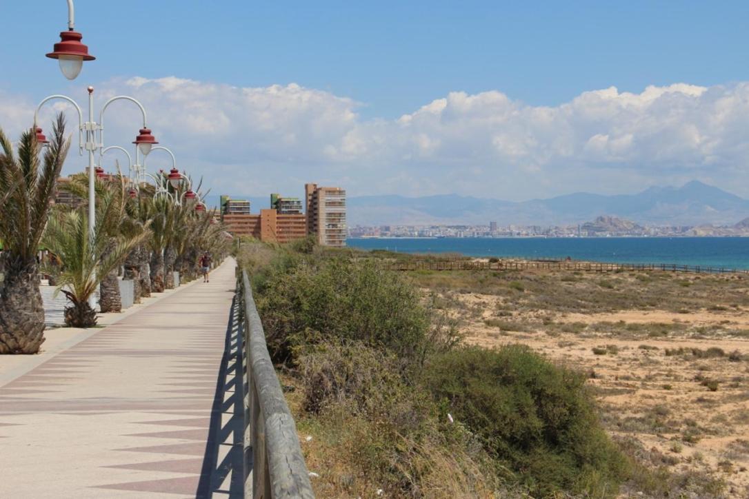 Bonita Casa En Urbanizacion Privada Muy Cerca Del Mar Y De Alicante Gran Alacant Zewnętrze zdjęcie
