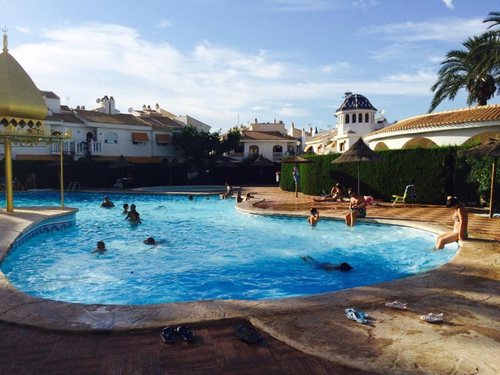 Bonita Casa En Urbanizacion Privada Muy Cerca Del Mar Y De Alicante Gran Alacant Zewnętrze zdjęcie